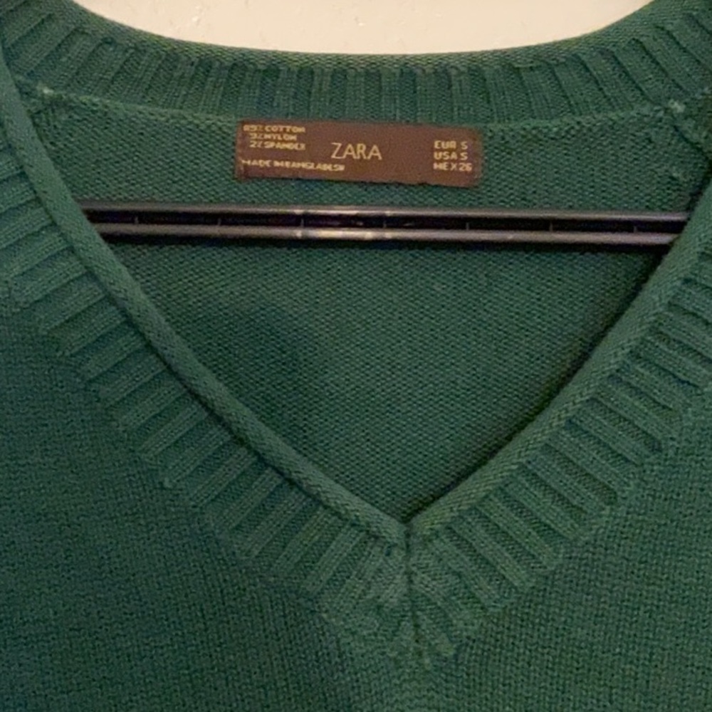 a Zara low neck phthalo green sweater, in a size small - Picture 2 of 2
